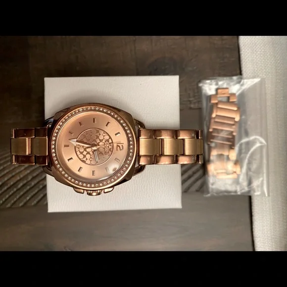 Coach | Accessories | Coach Womens Boyfriend Crystal Bezel  display picture 1
